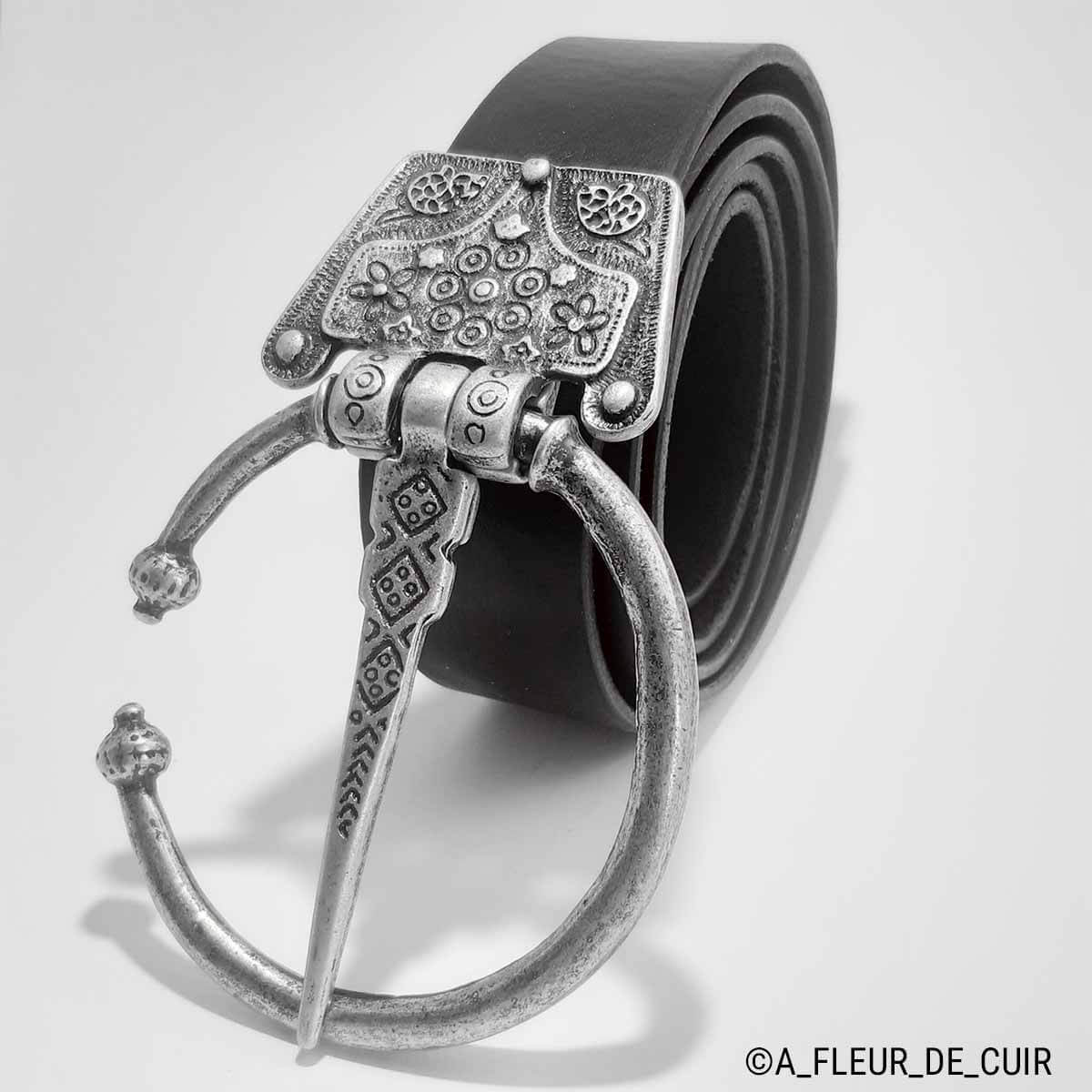 Lanière en cuir de collet NOURRI FOULONNÉ tannage végétal - NOIR - Ép 3,4mm - Image 7