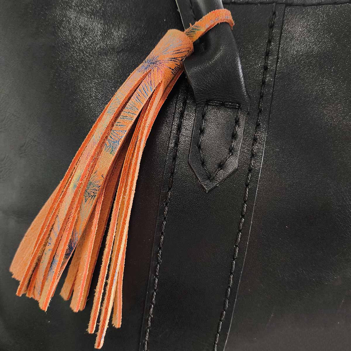 Lot de 3 découpes grands POMPONS pour porte-clés en cuir FANTAISIE - Image 2