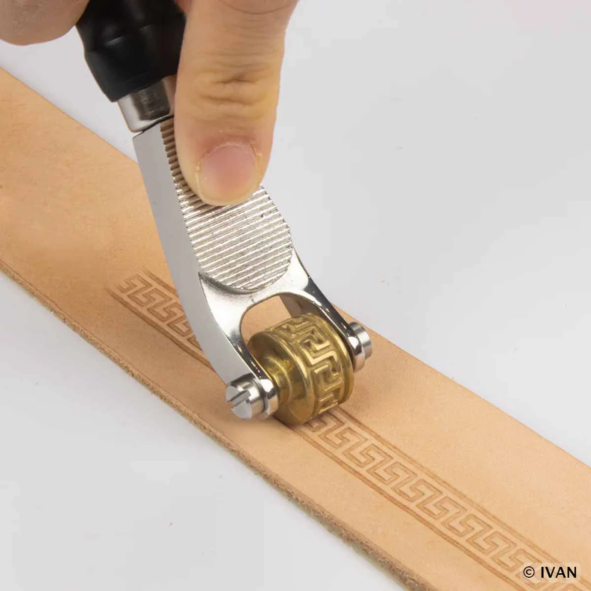 Manche pour roulette d'embossage - Craftplus 83110-00 - Image 2