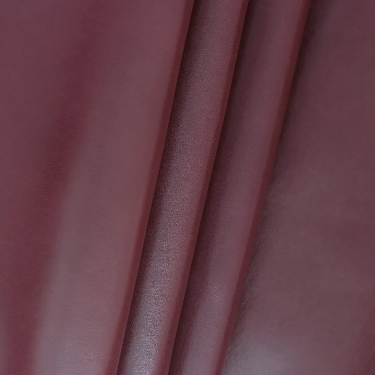 Peau de cuir de vachette lissée - BORDEAUX Q99 - Image 3