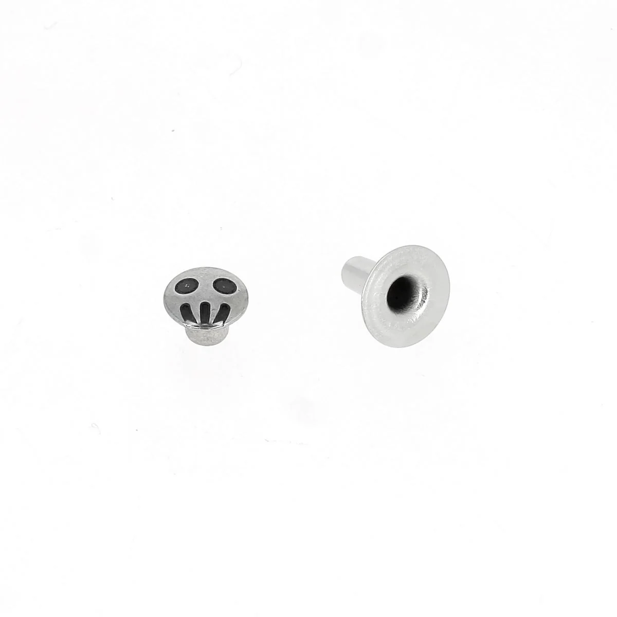 Lot de rivets SMILEY (T3) - NICKELÉ